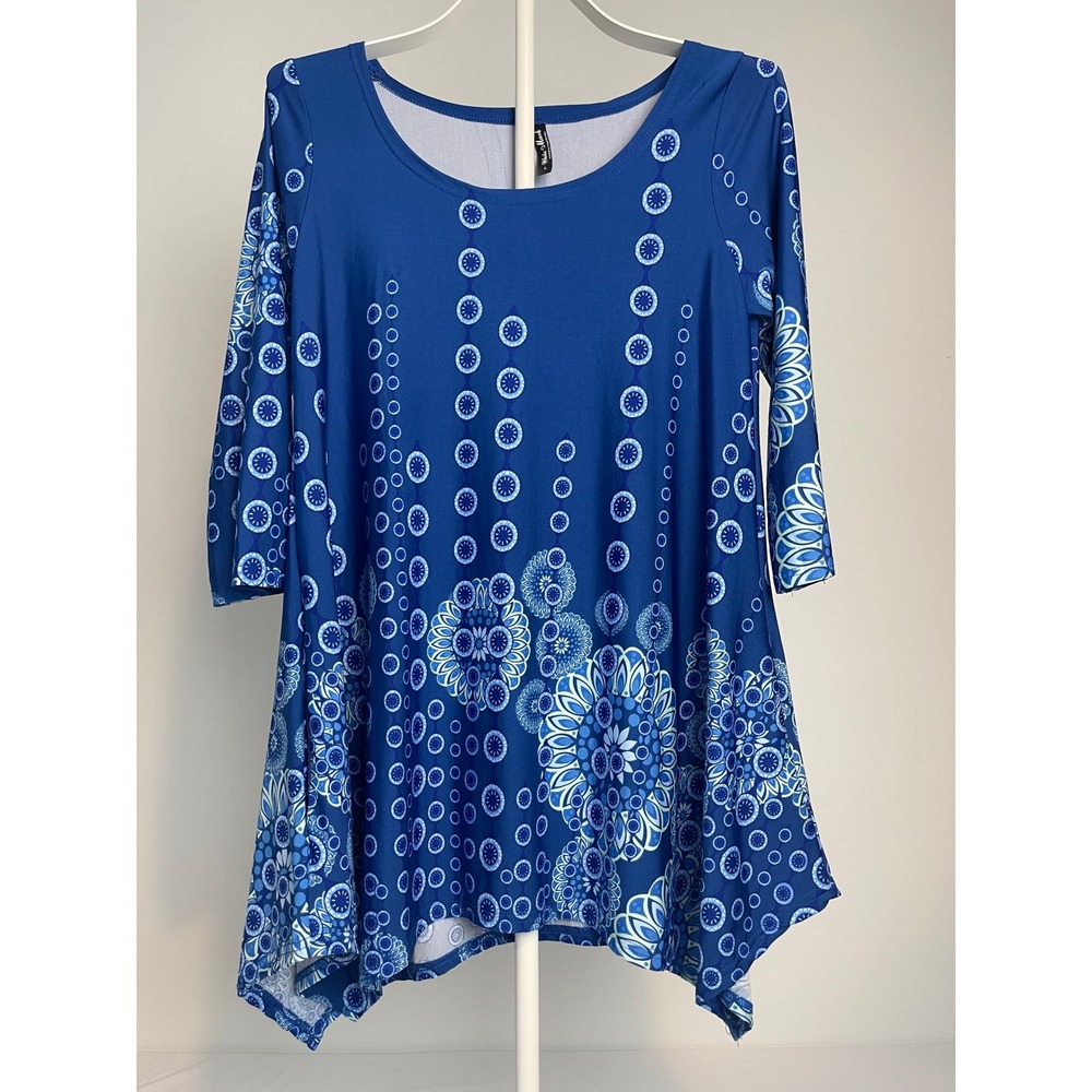 White Mark Women Blue Mandala Print Sharkbite Tunic Top 3/4 Sleeve Pockets L